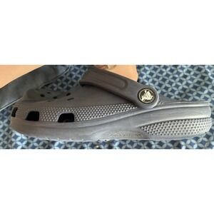 Crocs Classic Size  4 Unisex Kids Casual Clog - Blue